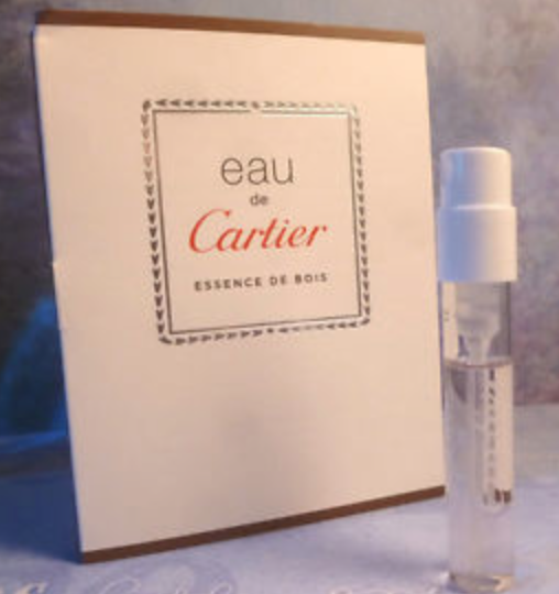 Eau de Cartier Essence du Bois Perfume Vial
