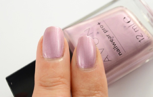 Avon Nailwear Pro+ Nail Enamel in Romance