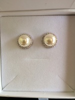 Kimberly " Bright" Pearl Earrings