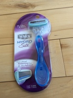 Hydro silk razor